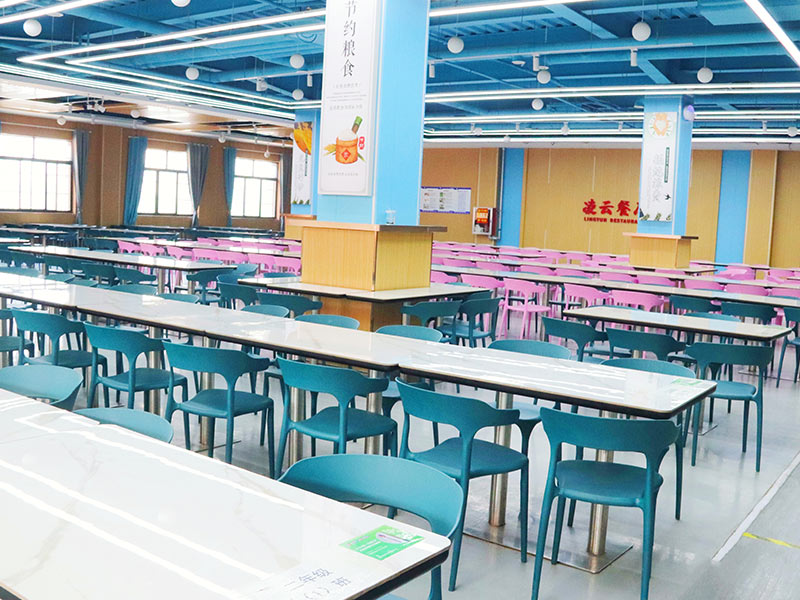 临渭学生餐厅